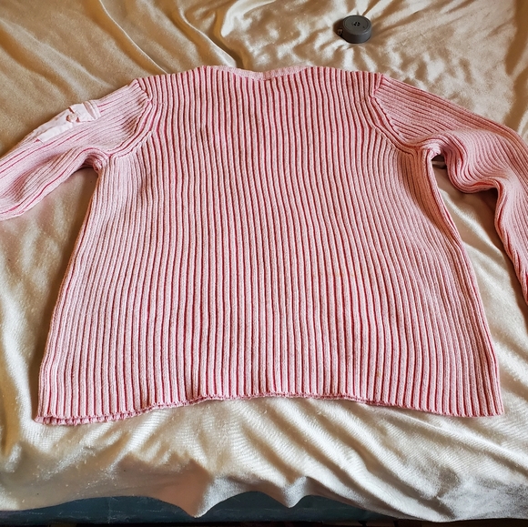 Sweater - Picture 4 of 6